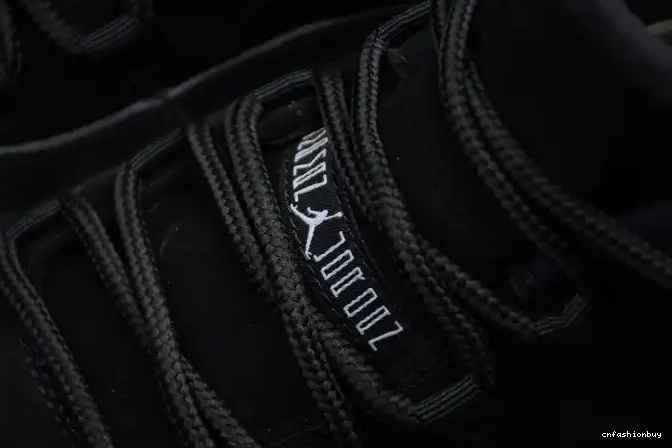 Air 11 Retro 528895-010 Low Jordan 